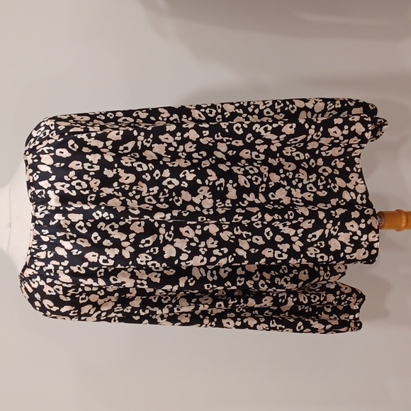 Ann Taylor Factory Animal Print Pull On Blouse- Sz. XL - Picture 7 of 8